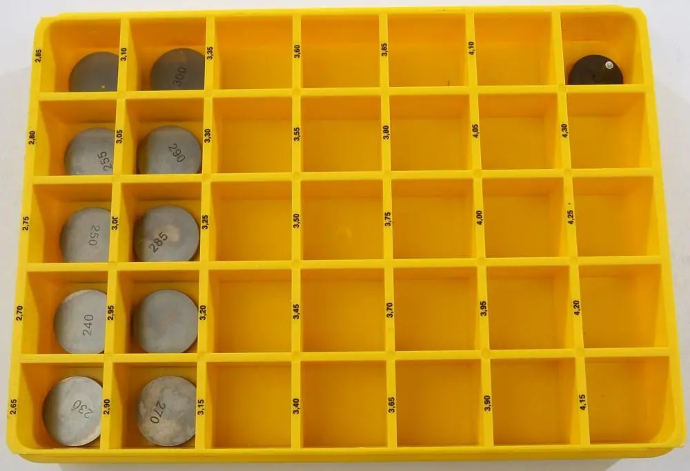K&L Supply - 13-7008 - 29.50Mm Valve Shim Kit, 20 Pieces, Sizes 2.30 Thru 3.00 1