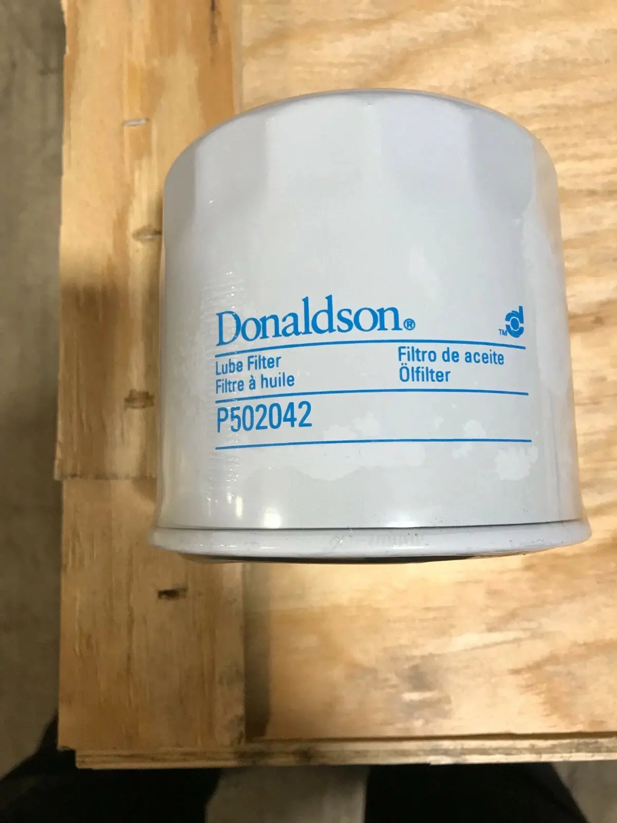 Donaldson P502042 Oil Filter 1