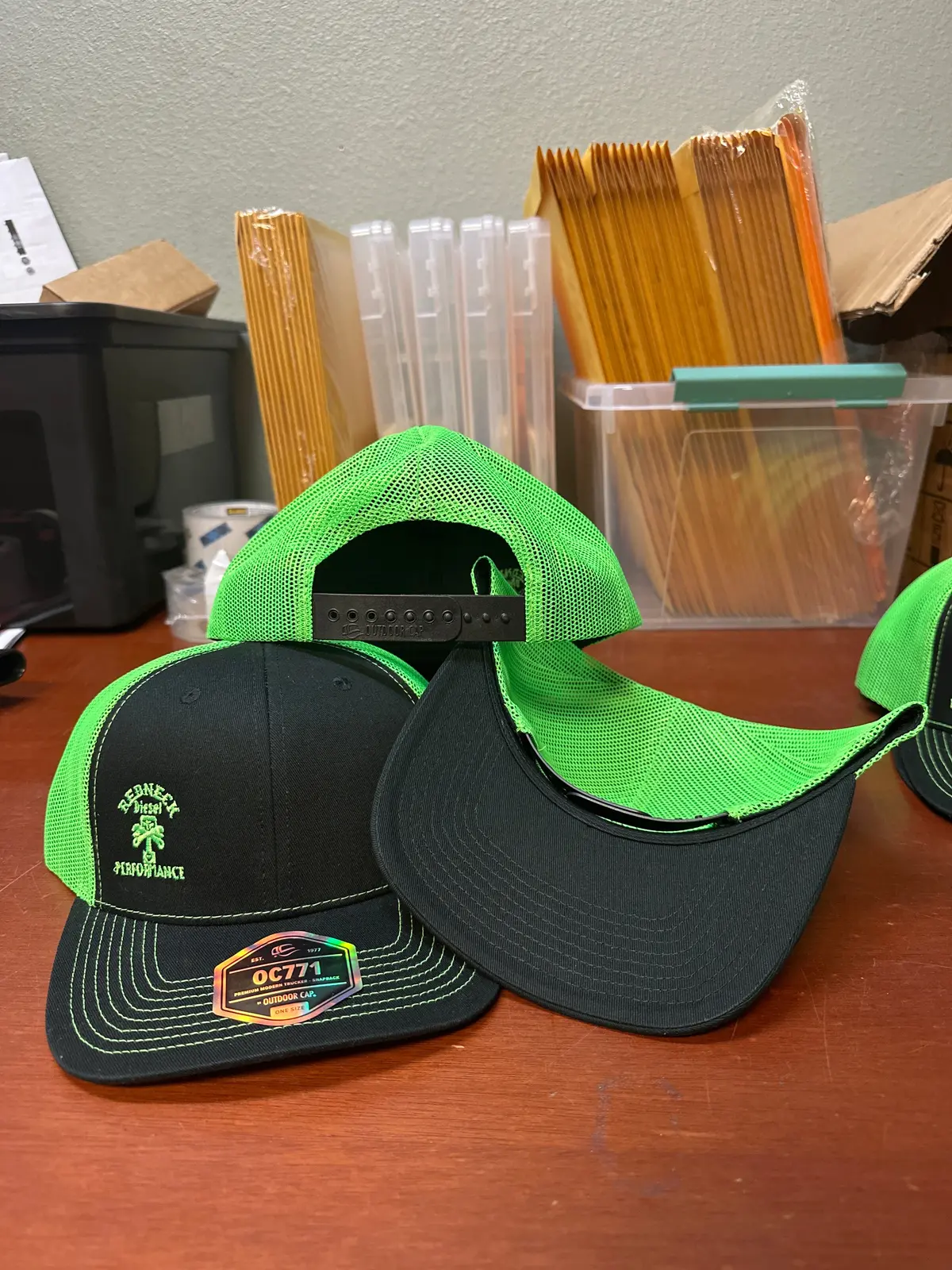 Green & Black Offset Logo Snapback Hat 1