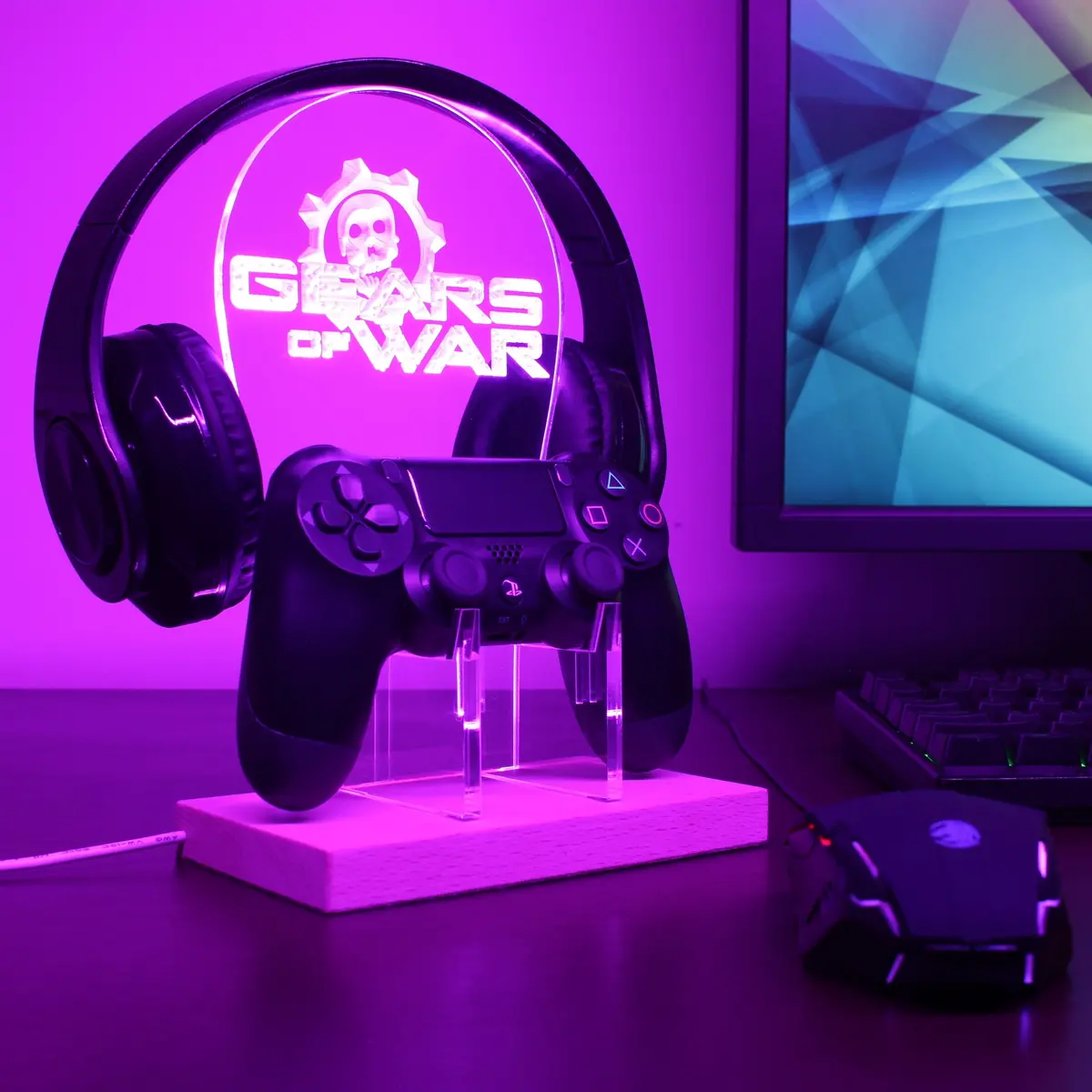 Gear Of War 3 Led Gaming Headset Controller Stand 2