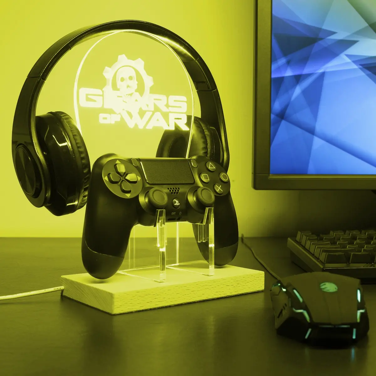 Gear Of War 3 Led Gaming Headset Controller Stand 1