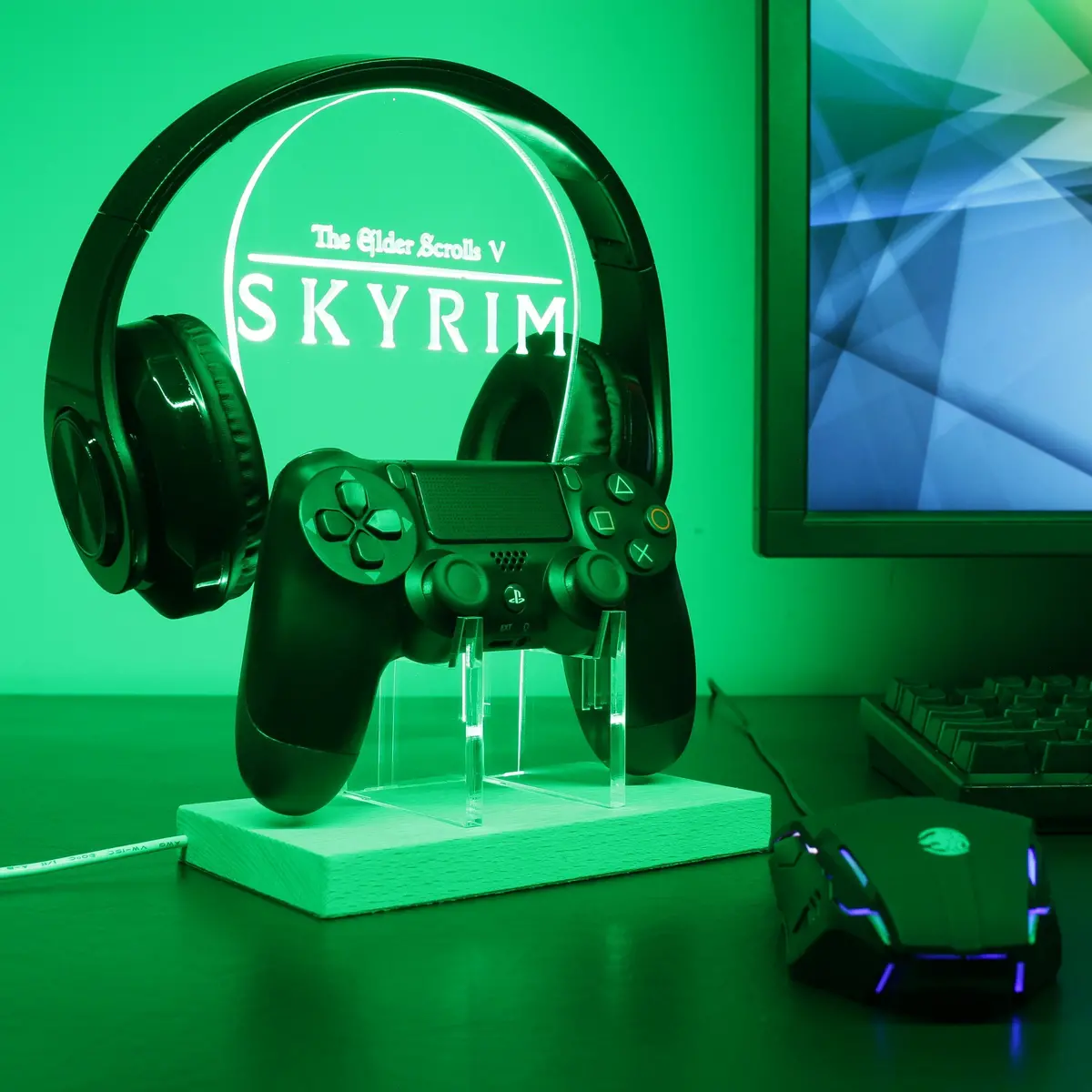 Elder Scrolls Skyrim Led Gaming Headset Controller Stand 1