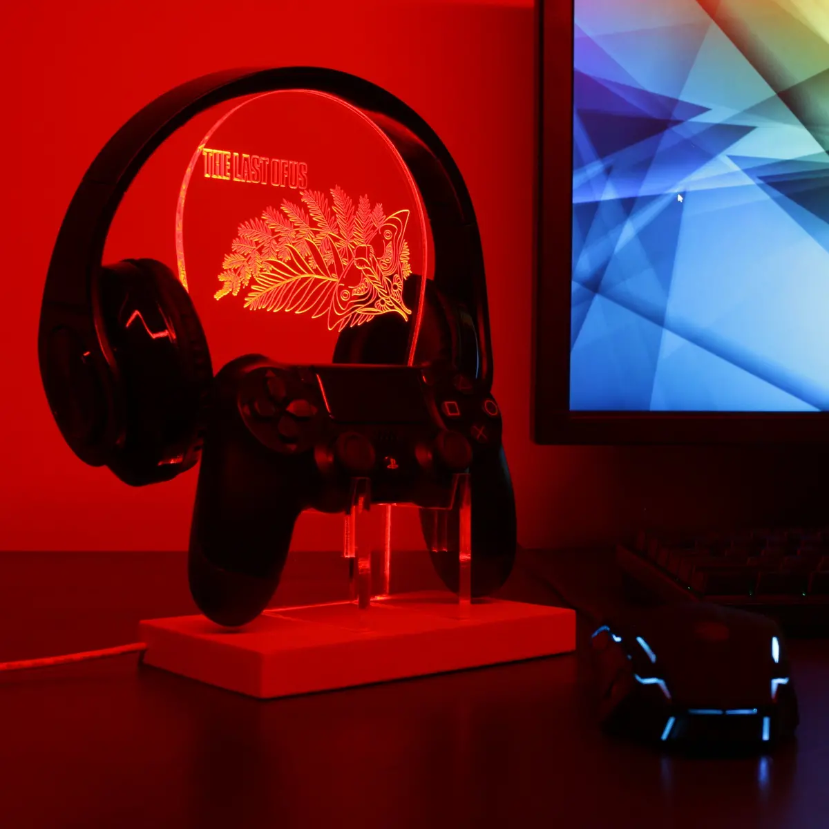The Last Of Us Led Gaming Headset Controller Stand 1