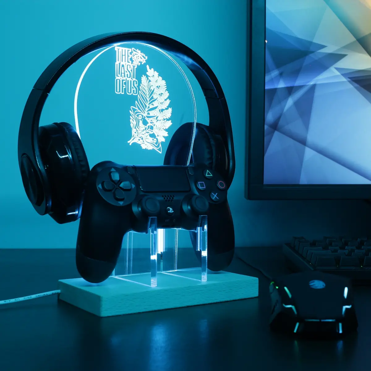 The Last Of Us Led Gaming Headset Controller Stand 1