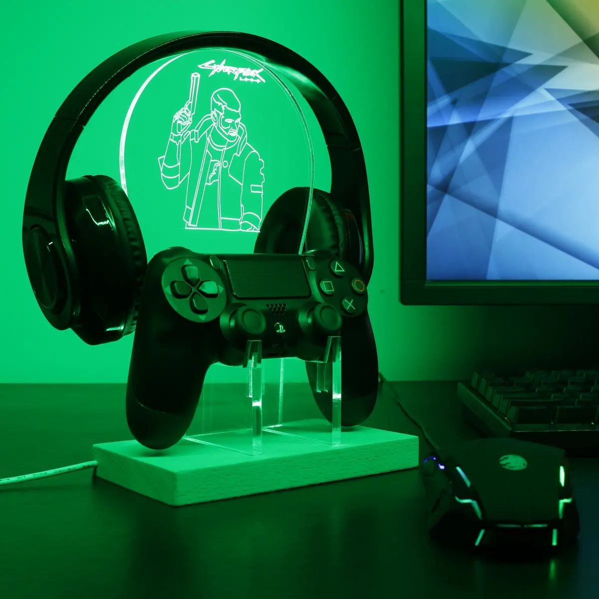 Cyberpunk 2077 Male V Led Gaming Headset Controller Stand 1