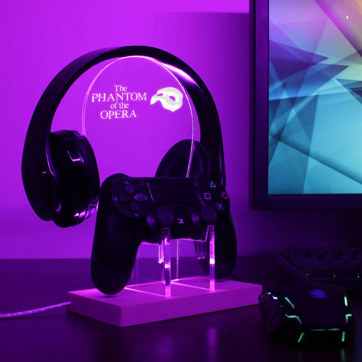 Phantom Movie Led Gaming Headset Controller Stand 1