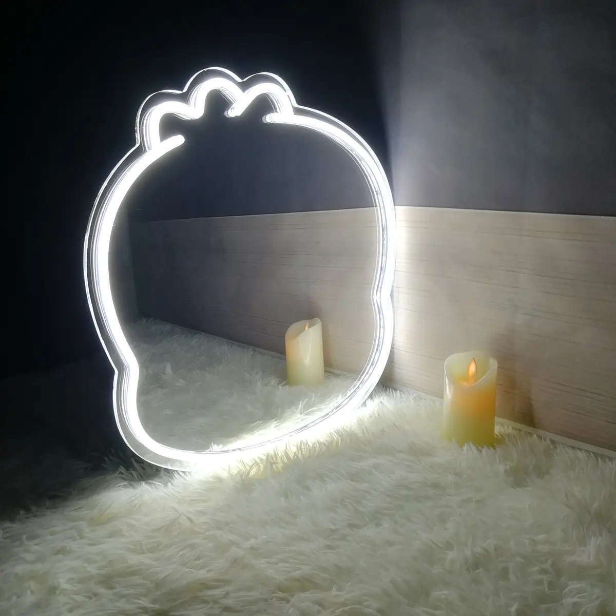 Sanrio - Ahirunopekkle Neon Mirror Led Sign 1