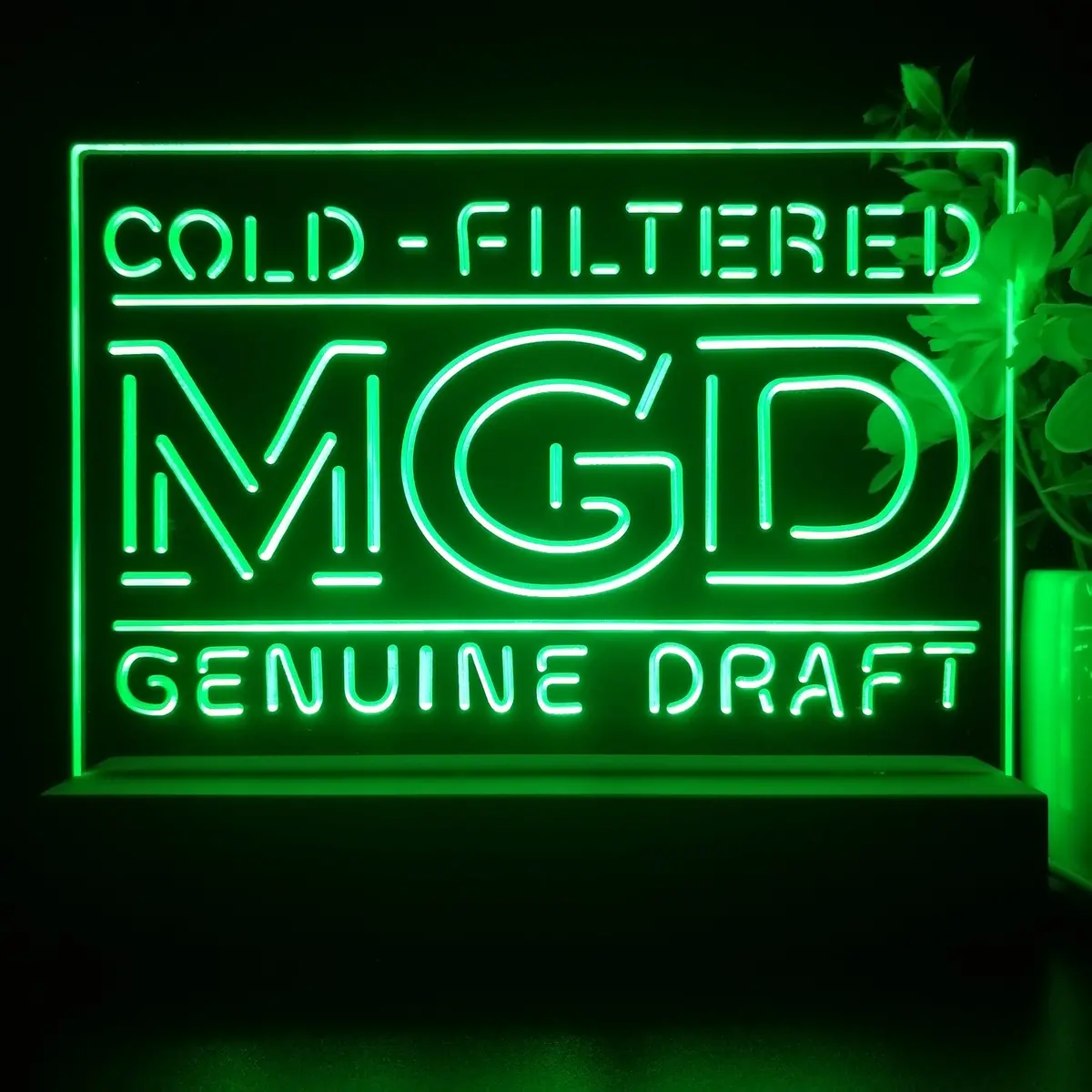 Miller Mgd Genuine Draft Neon Sign Pub Bar Lamp 1