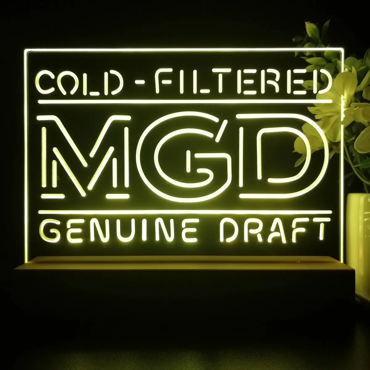 Miller Mgd Genuine Draft Neon Sign Pub Bar Lamp 2