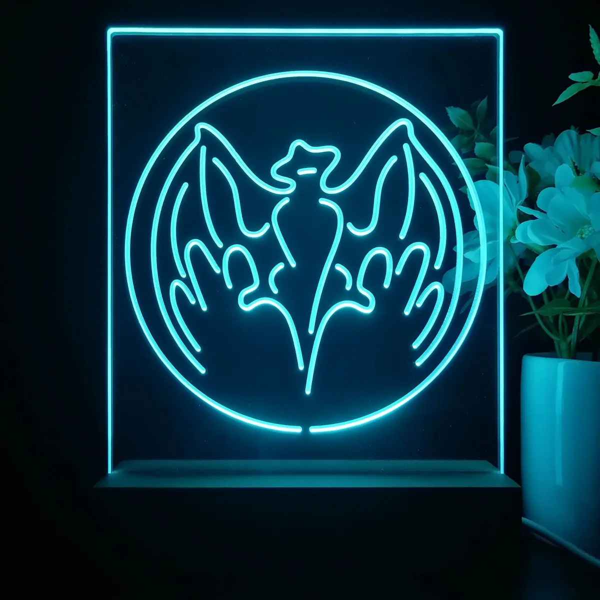 Bacardi Bat Beer Bar 3D Illusion Night Light Desk Lamp 1