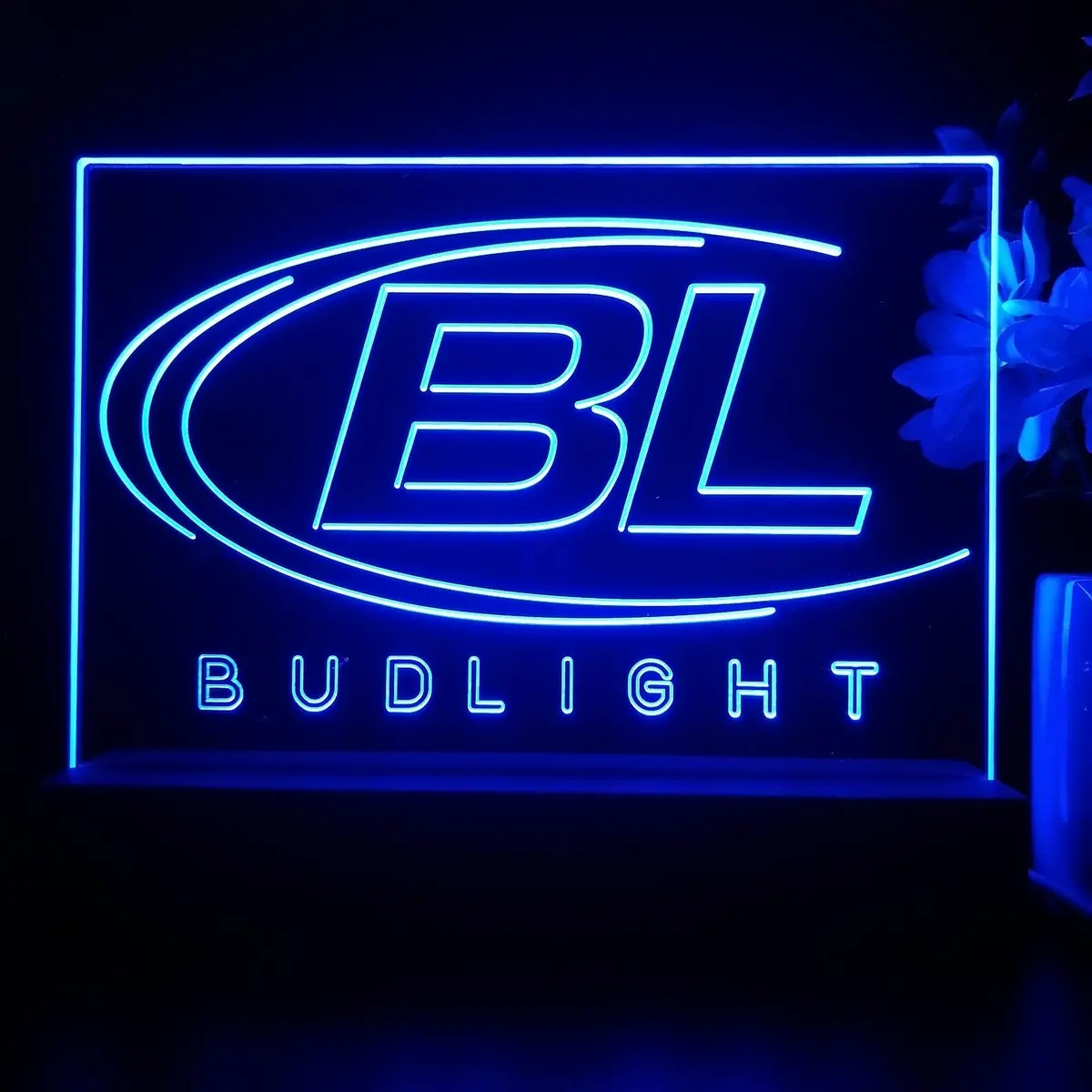 Bud Light Beer Shape Neon Sign Pub Bar Lamp 1