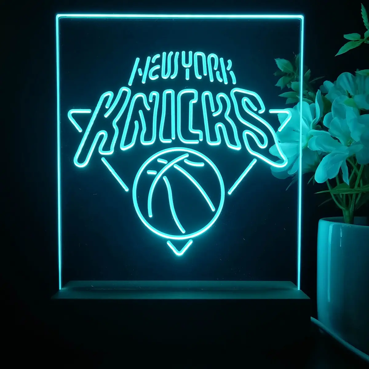 New York Knicks Neon Sign Table Top Lamp 2