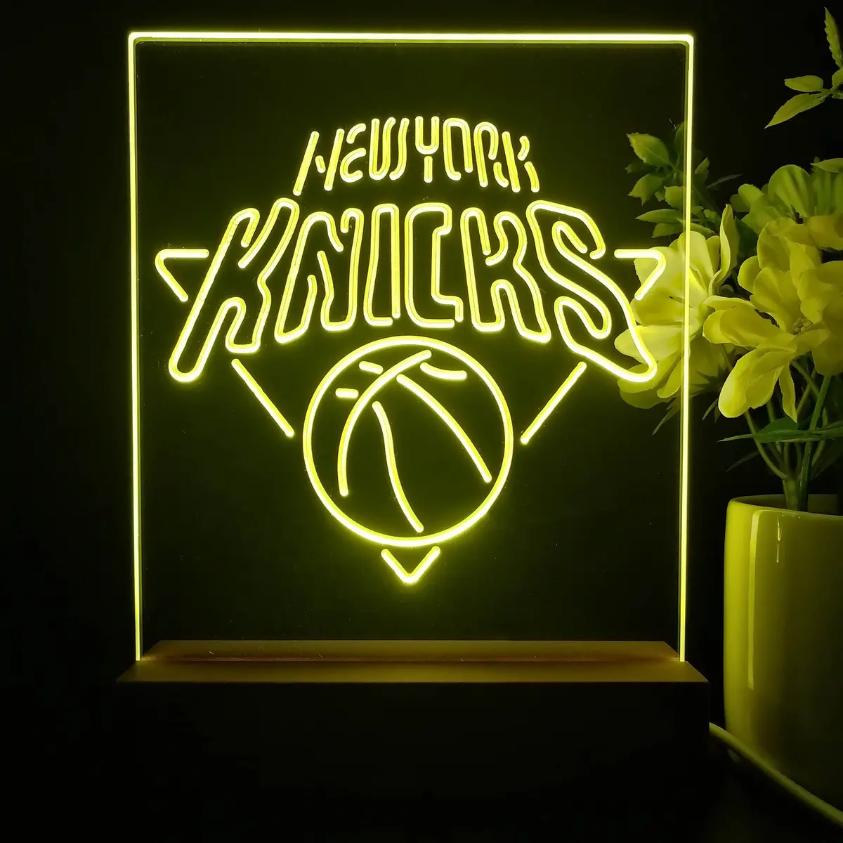 New York Knicks Neon Sign Table Top Lamp 1