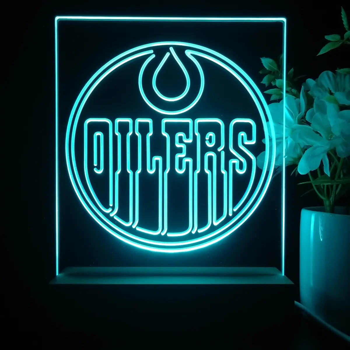 Edmonton Oilers Neon Sign Table Top Lamp 1