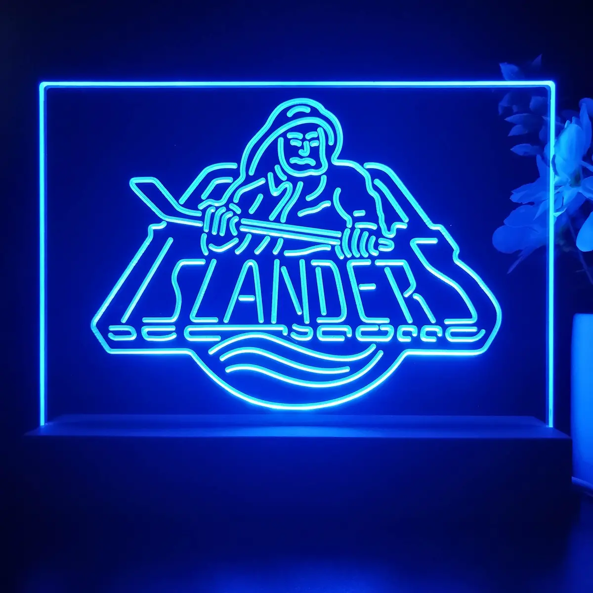 New York Islanders 3D Illusion Night Light Desk Lamp 1