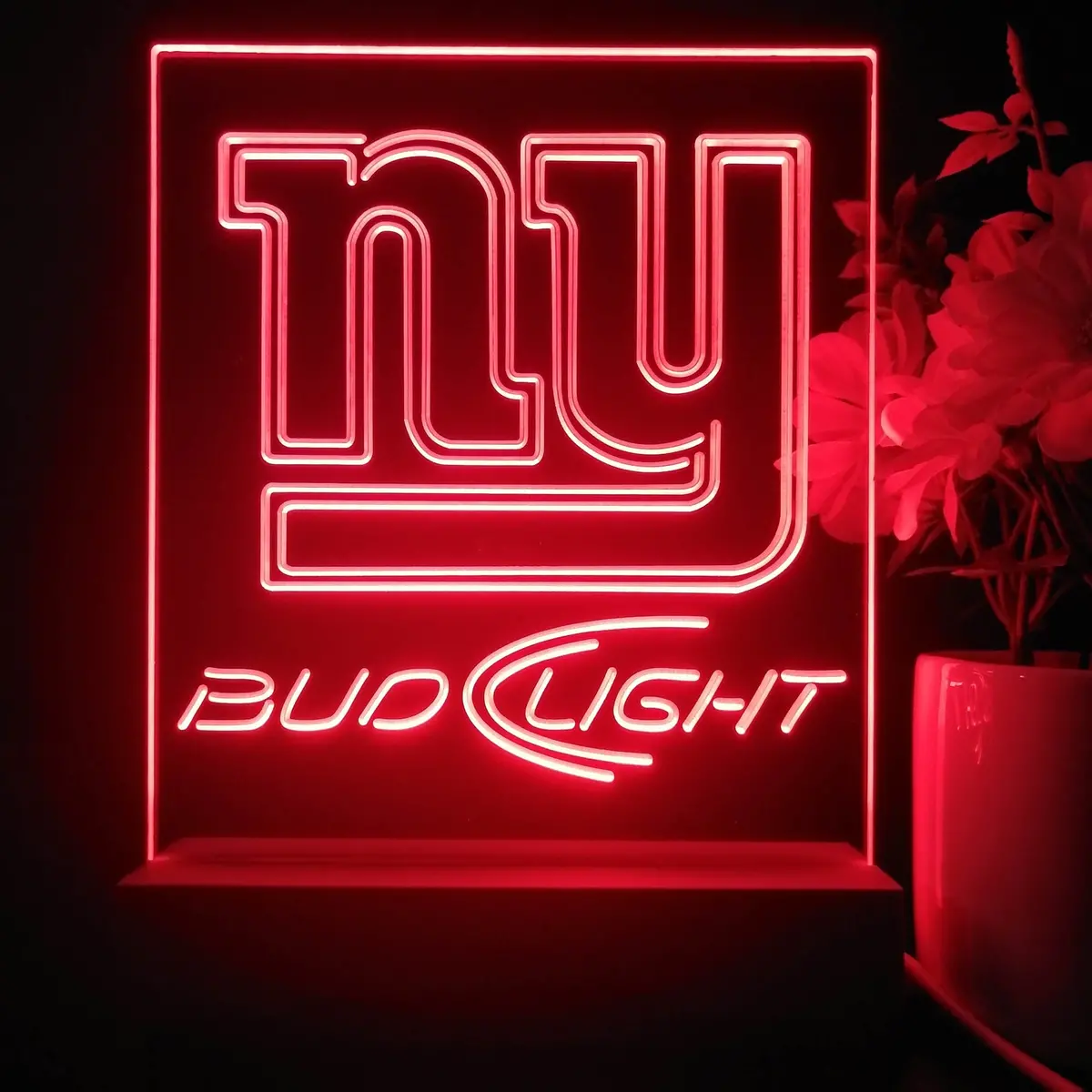 Bud Light New York Giants 3D Illusion Night Light Desk Lamp 2