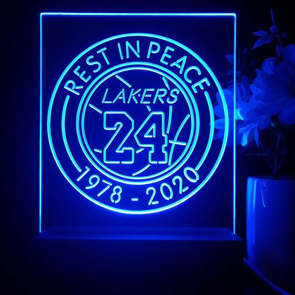 Lakers 24 Kobe Souvenir 3D Illusion Night Light Desk Lamp 1