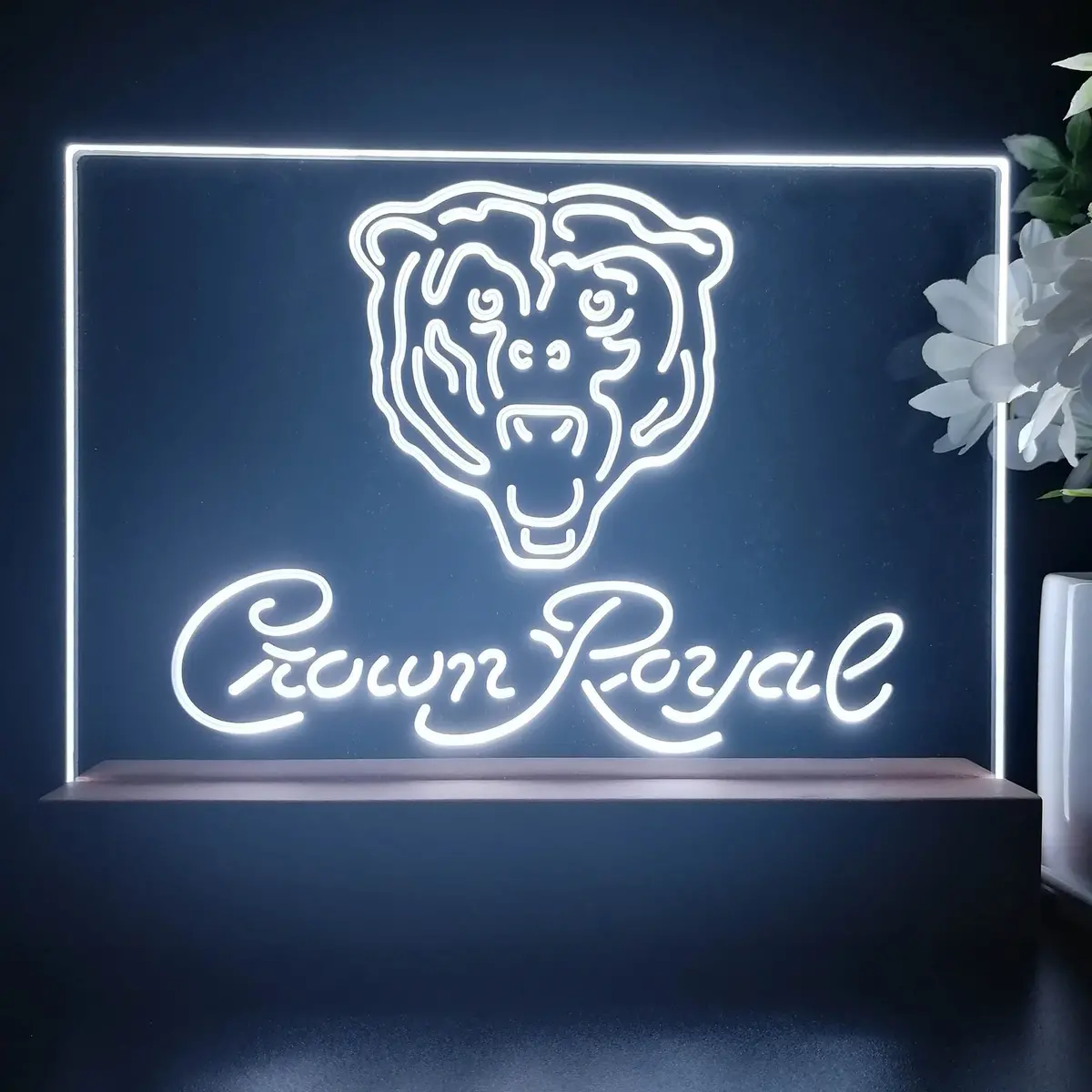 Crown Royal Bar Chicago Bears Est. 1920 Night Light Pub Bar Lamp 1