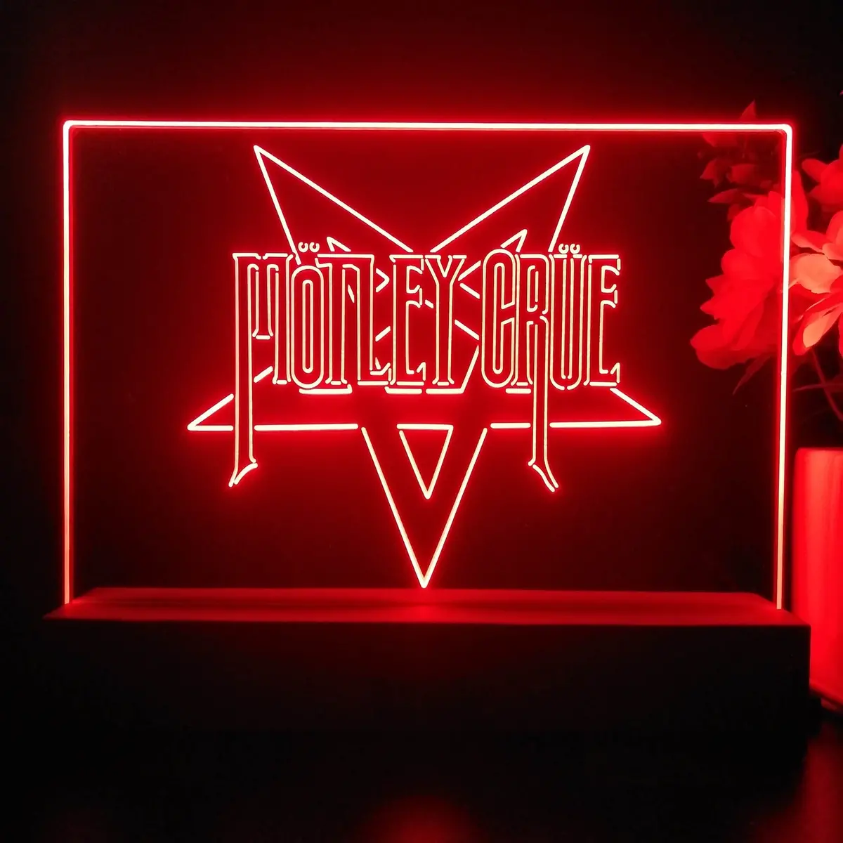 Motley Crue Star 3D Illusion Night Light Desk Lamp 1