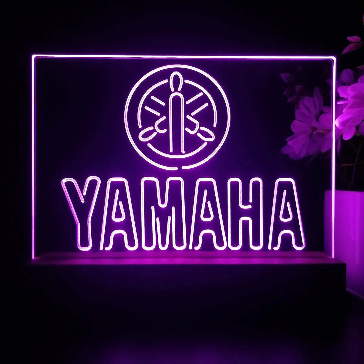 Yamaha 3D Illusion Night Light Desk Lamp 1