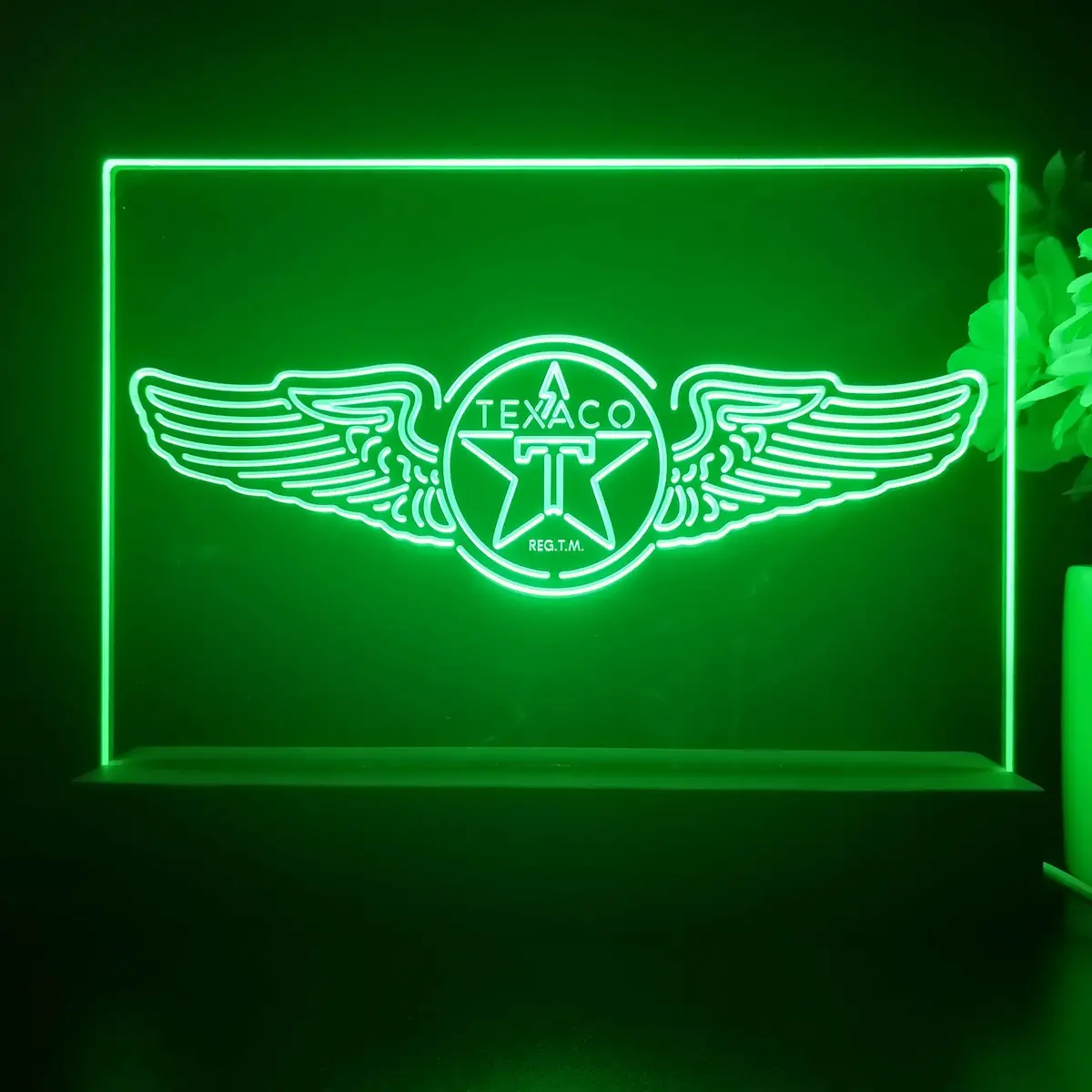Texaco Oil Wing Star 3D Illusion Night Light Desk Lamp 1