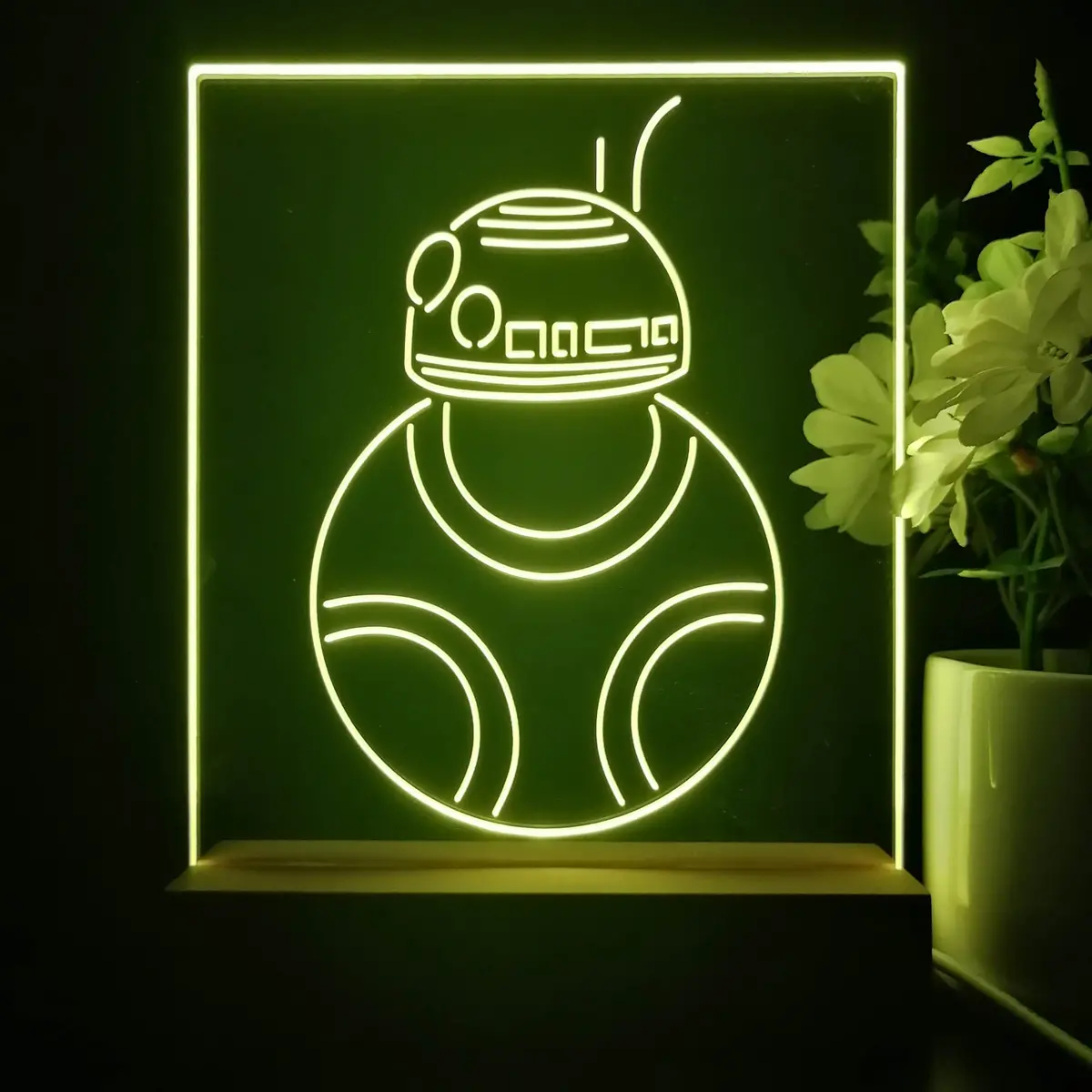R2-C2 Robot Star Wars 3D Illusion Night Light Desk Lamp 1