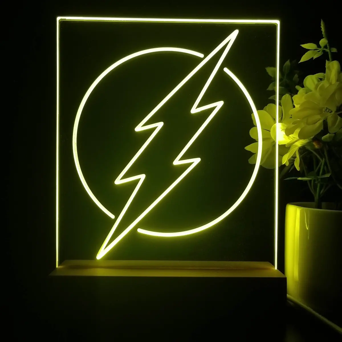 Flash Logo Dc Super Hero 3D Illusion Night Light Desk Lamp 1