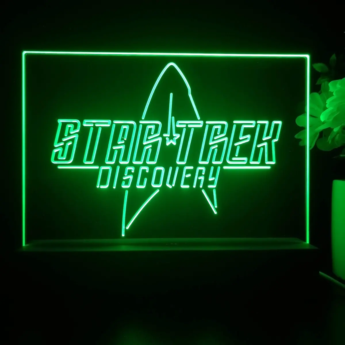 Star Trek Discovery 3D Illusion Night Light Desk Lamp 2