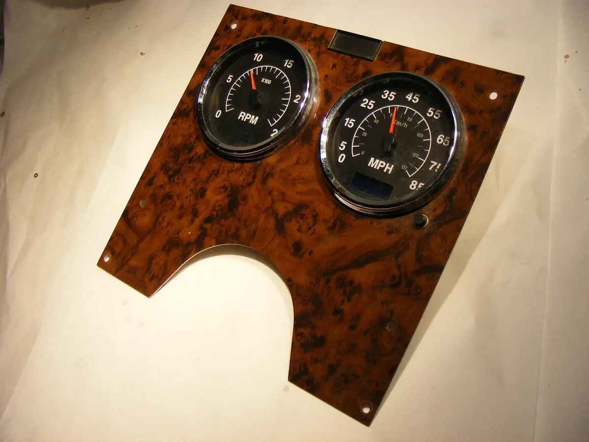 3592577C91 2006 International 9400 9400I Speedo Tach Cluster Speedometer Isx 1