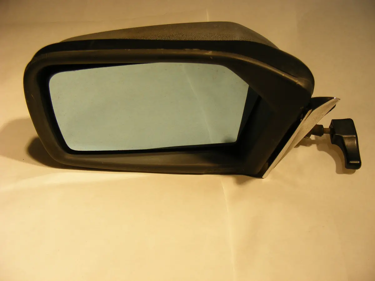 Mercedes W116 Manual Driver Side Rear View Mirror 1168110341 Lh Side Outside Mirror  300Sd 450Sel 6.9 280Se 1