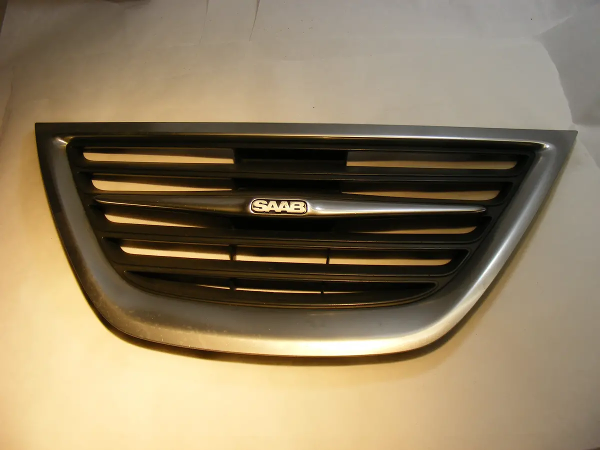 Saab 9-3 Sedan / Wagon Center Grill Grille Factory Oem Nice 2008-2011 12824618 / 12765507 1
