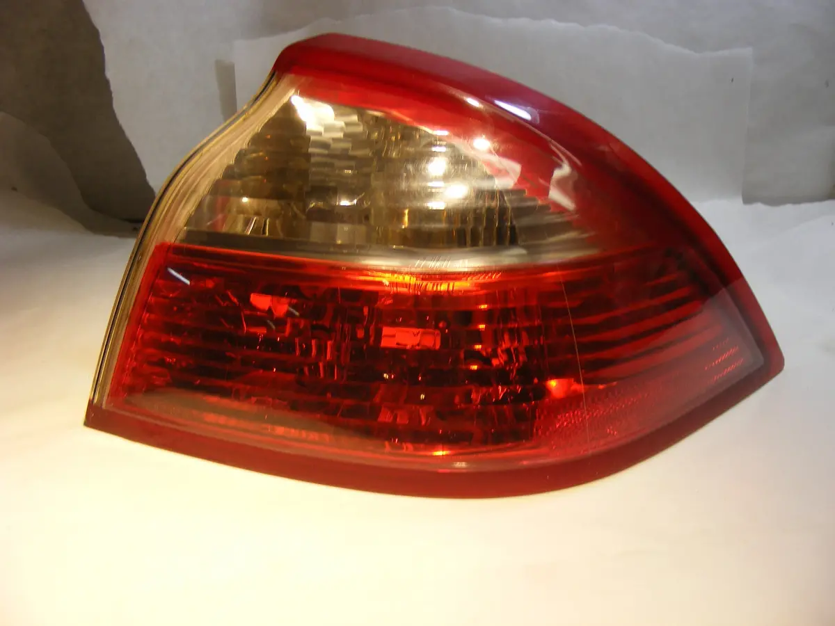 04-07 Saab 9-3 Convertible Outer Tail Light Right Passenger Oem 04-07 12830938 1