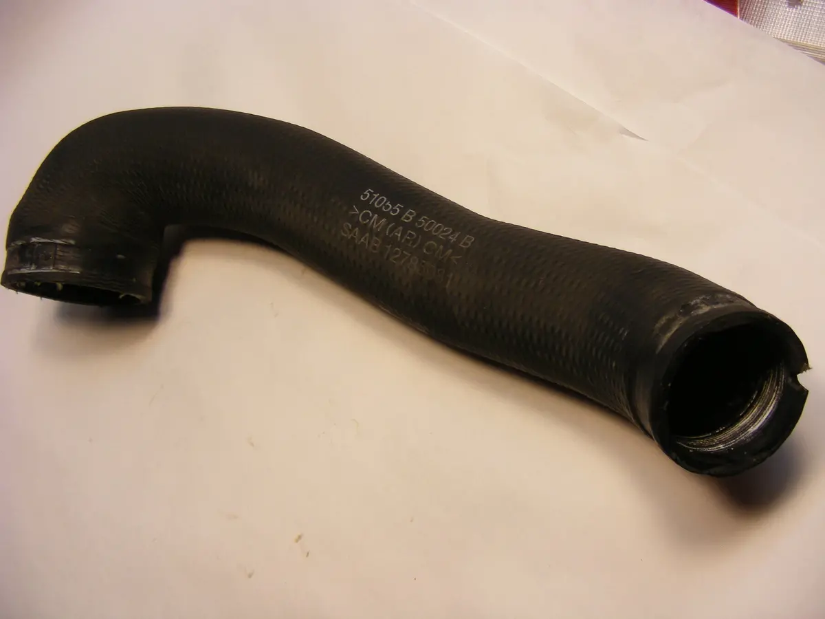 Saab 9-3 2.0 4Cyl Intake Air Throttle Body Duct Pipe Hose 12785081 1
