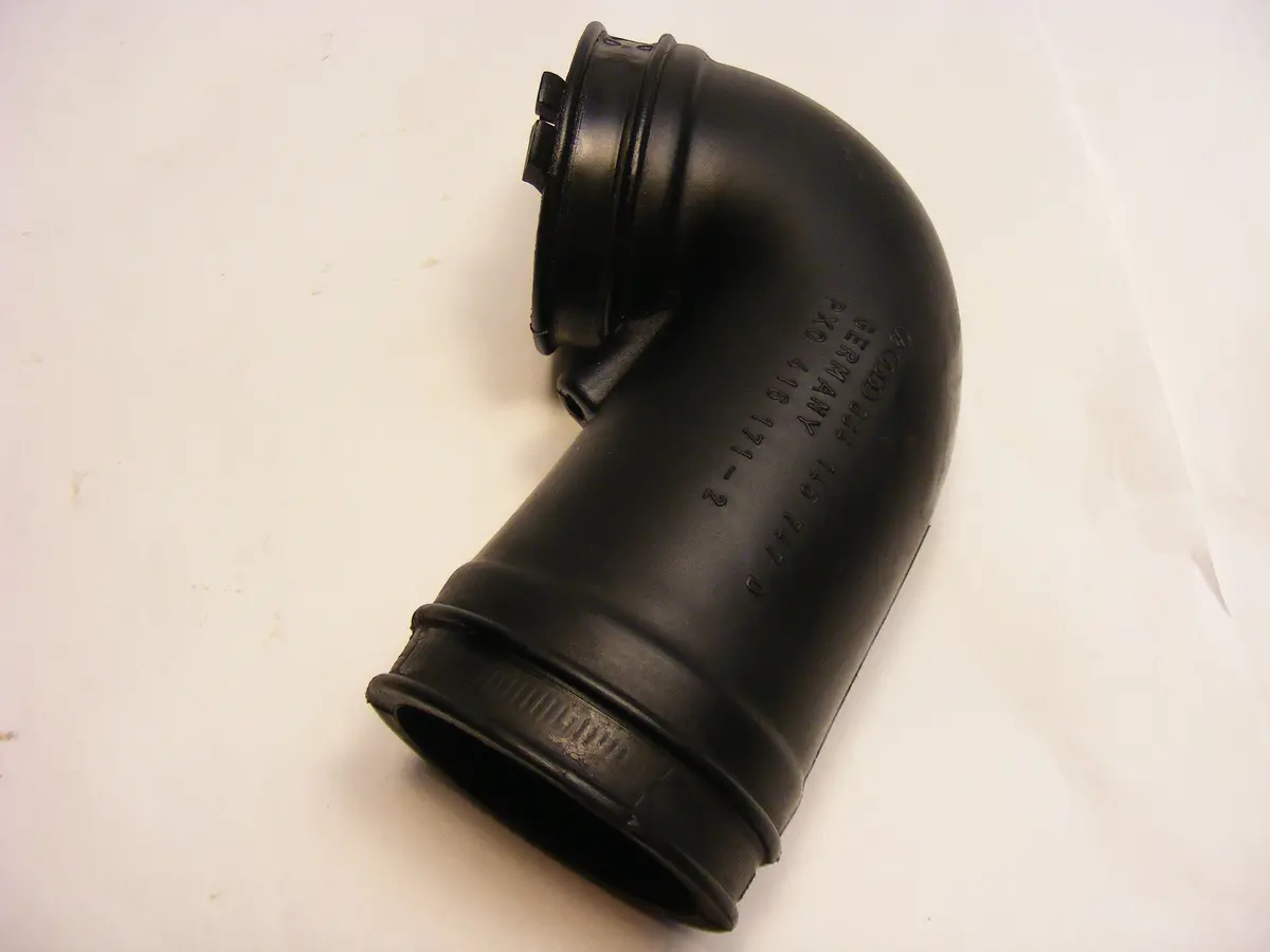 Audi 200 / 5000 Turbo Turbocharger Air Intake Hose 034145747D / 034 145 747 D 1
