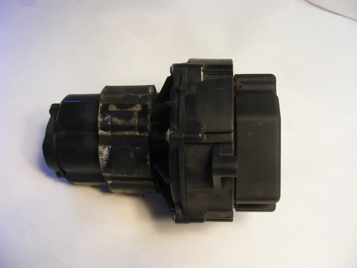 Mercedes S430 S500 W220 0580000011 0001403785 Emission Smog Sai Pump Secondary Air Injection Motor P0410 Check Engine Code Bosch 1