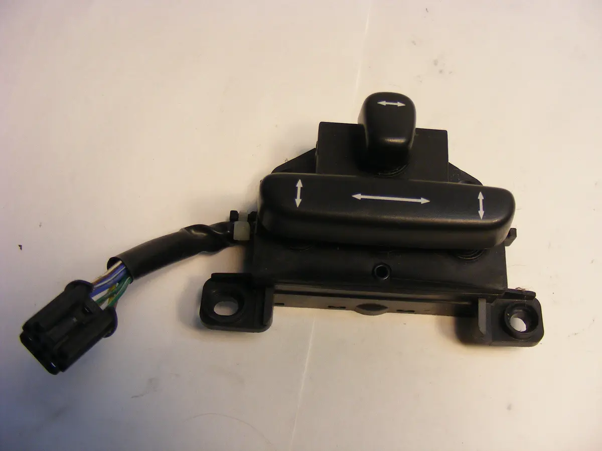 Saab 9-5 95 Left Front Driver Side Power Seat Switch 5450192 With Memory Function 99 00 01 02 03 04 05 06 07 08 09 1