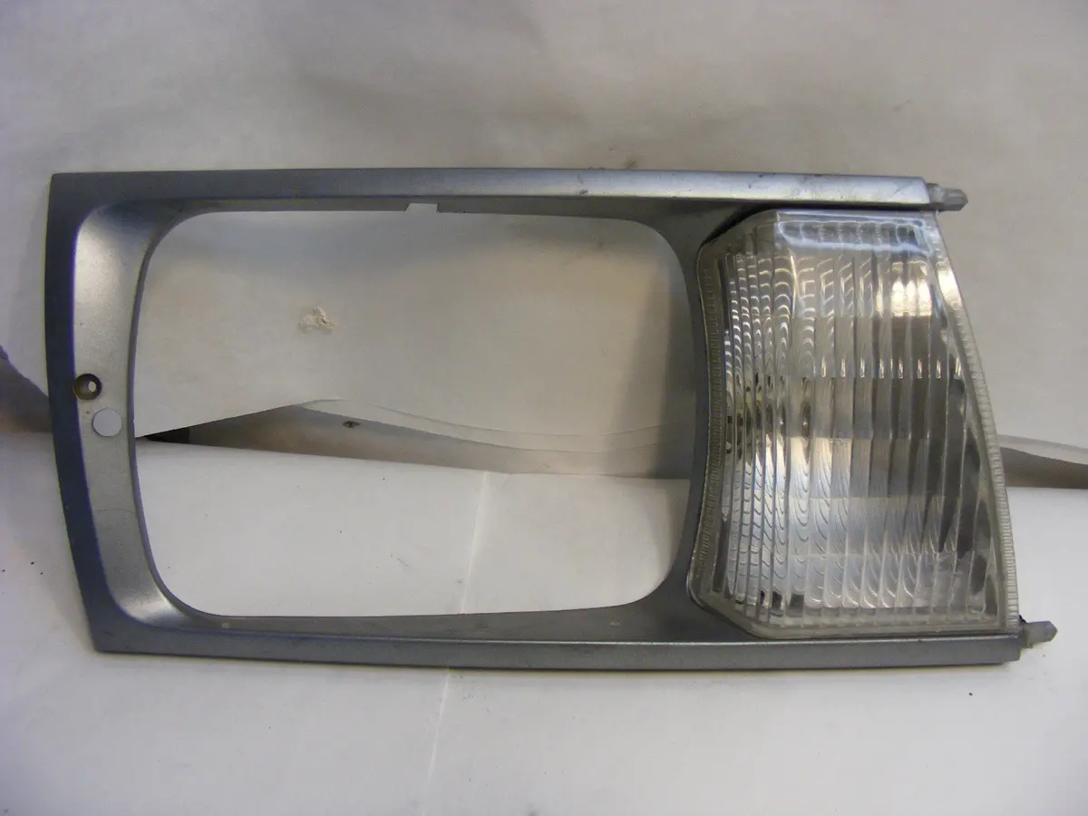 Saab 900 Turbo Spg Classic Rare Headlight Bezel Surround Door Assemby 8593261 Rh Passenger Side 1