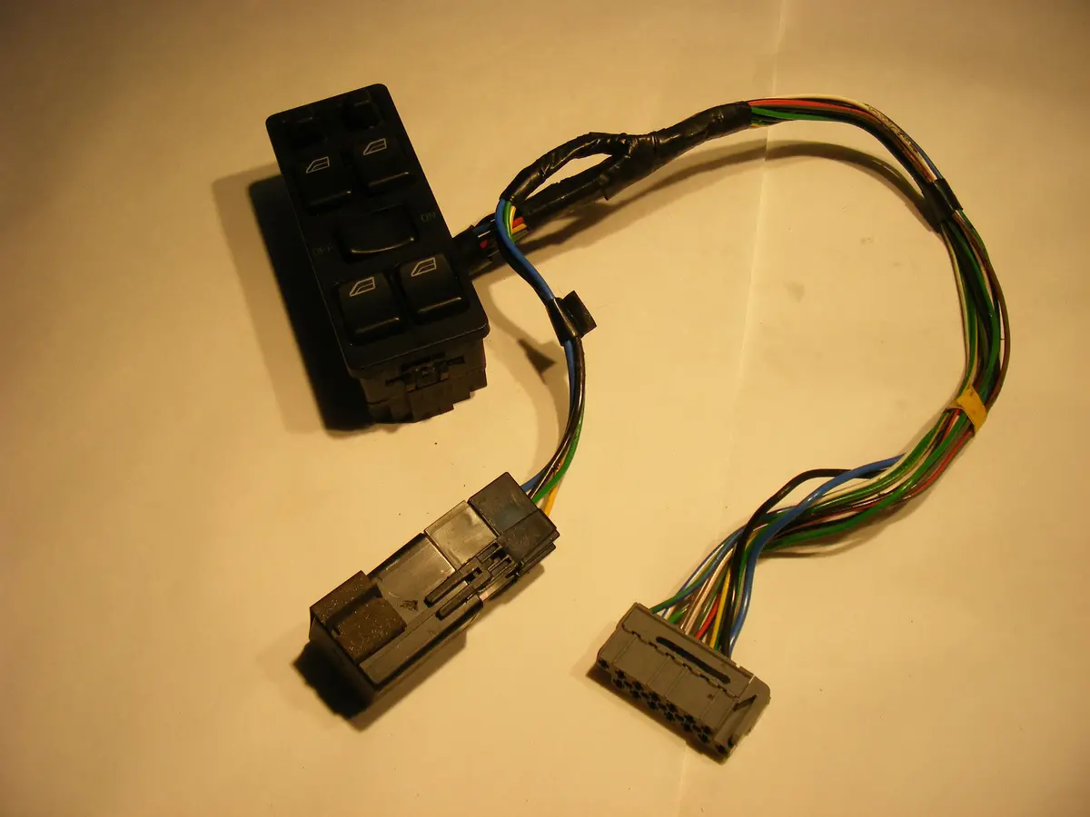 Volvo 850 Power Window / Mirror Switch Pack 93 94 95 6849422 With Harness 03458620 1