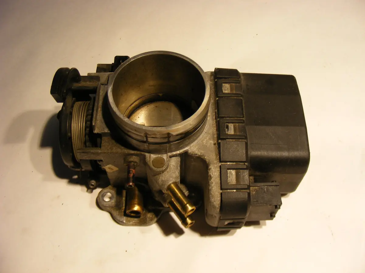 Saab 9-3 9-5 Turbo Electronic Throttle Body Tsc 5950191 04 05 06 07 08 09 1
