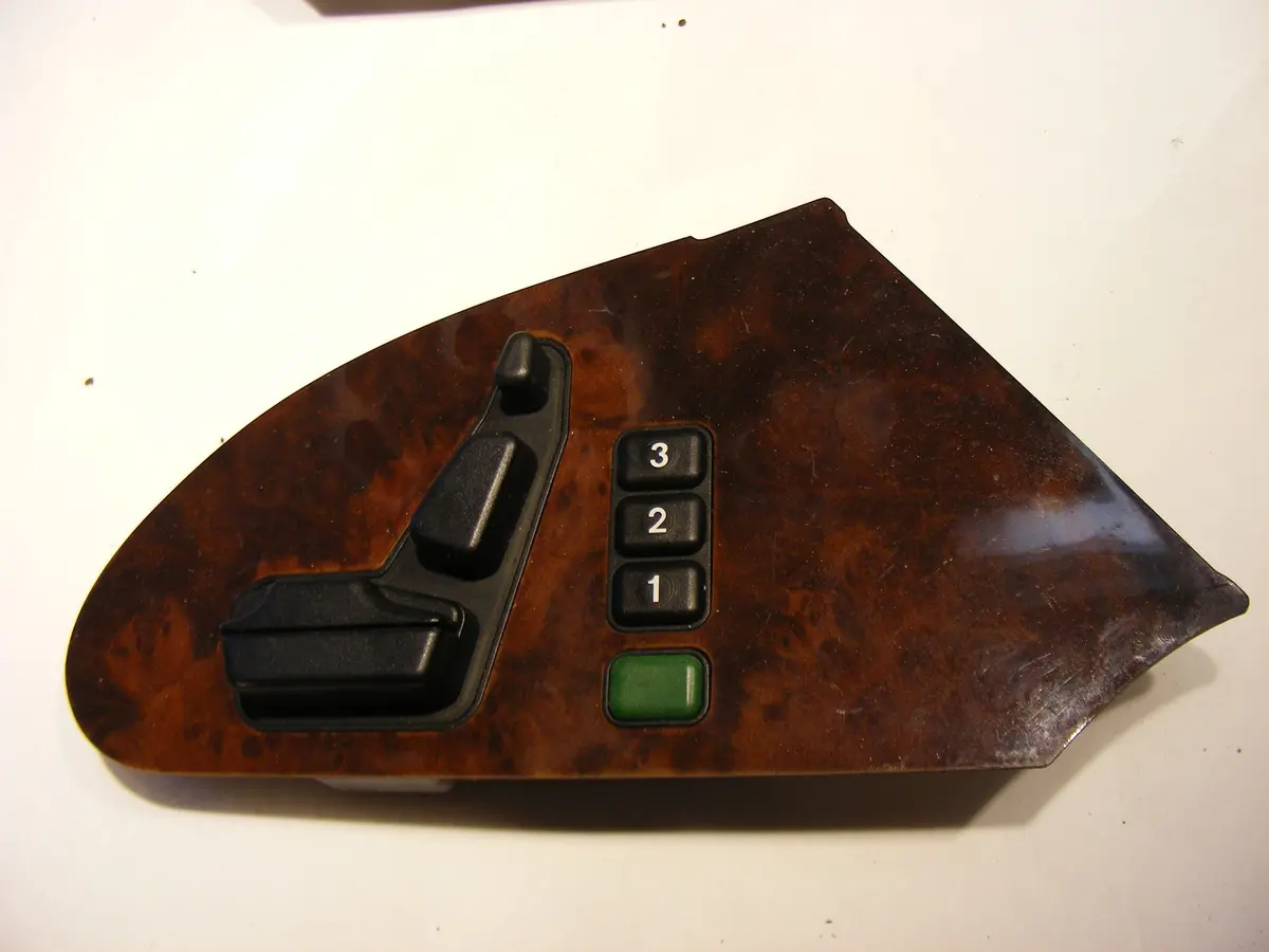 Mercedes W140 Passenger, Right Seat Switch Memory Burlwood S420 300Sd S600 S500 Cl600  140 820 06 10 / 03 4610 05 1
