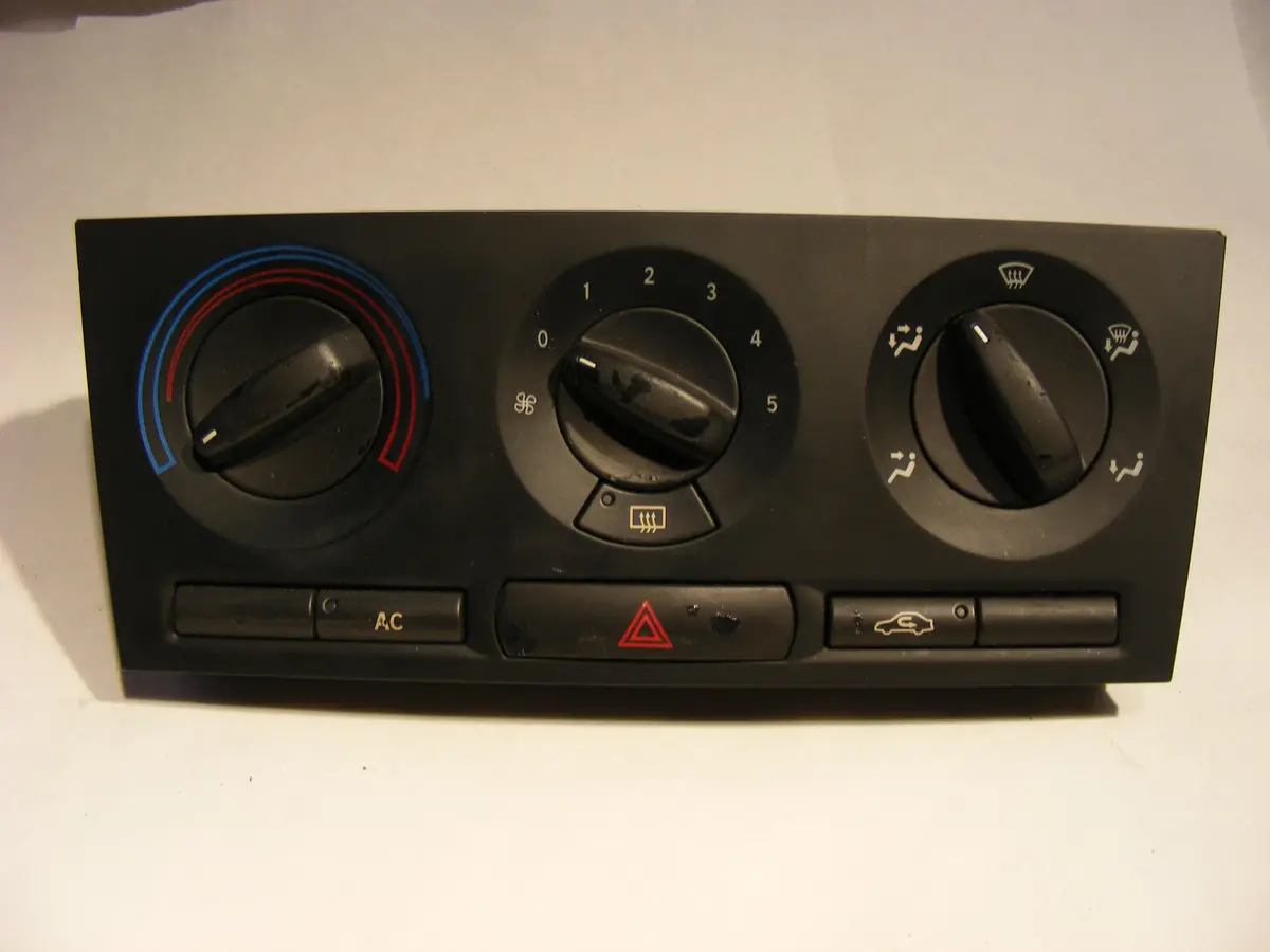 Saab 9-3 Mcc Manual Heater Climate Control Panel 2003 2004 2005 2006 Acc No Heated Seats 12767390 12799491 1