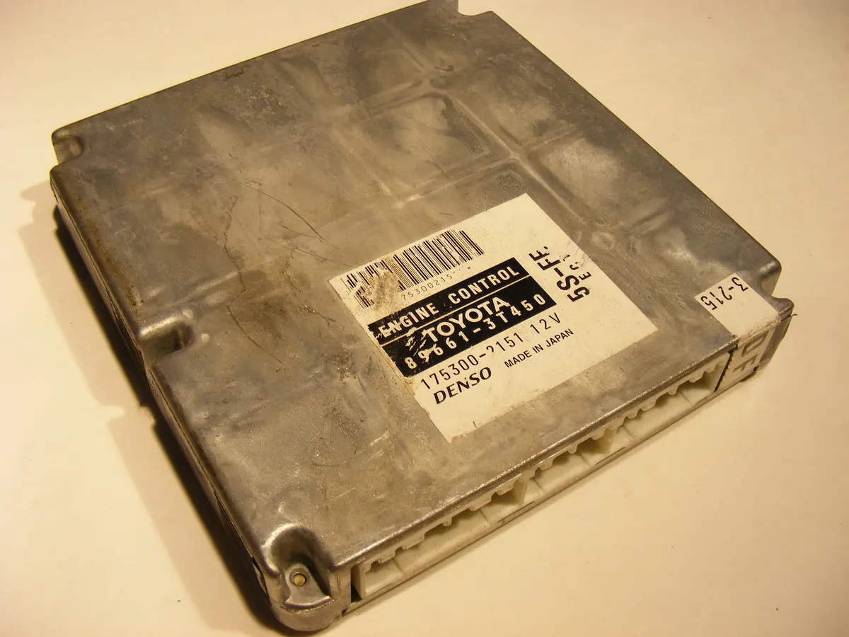 98-99 Toyota Camry 4Cyl Calif Auto Ecu Ecm Engine Computer 89661-3T450 Denso 5S-Fe 1