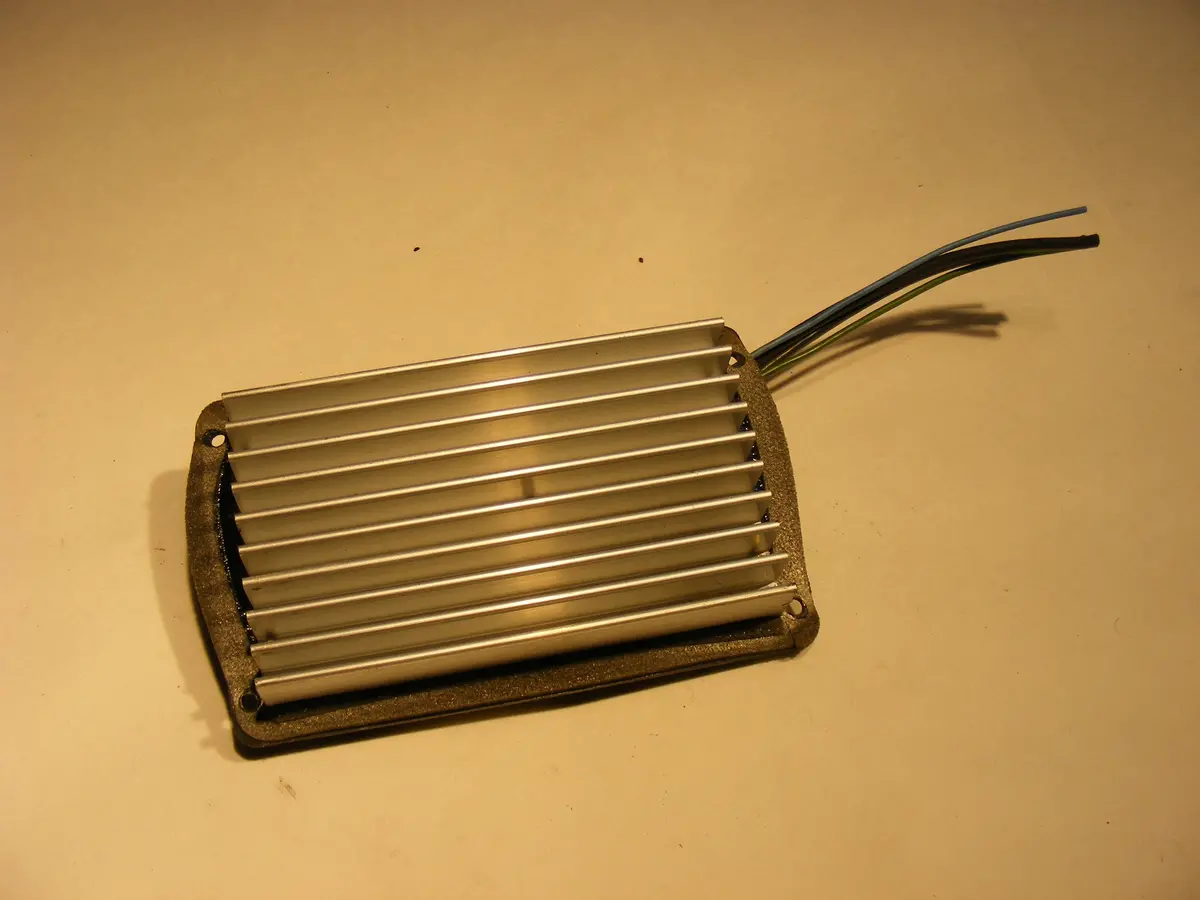 90 91 Saab 9000 Blower Motor Speed Regulator Resistor W/Wire 9629106 Fan Speed Control 1