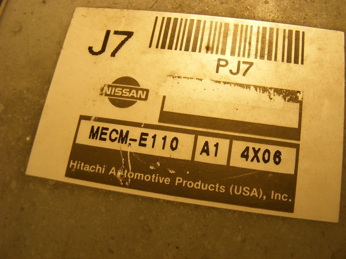 95 96 Nissan Pickup Truck Ecu Ecm Computer Engine Mecm E110 D21 J7 4 Cyl Mt 1995 1996 2