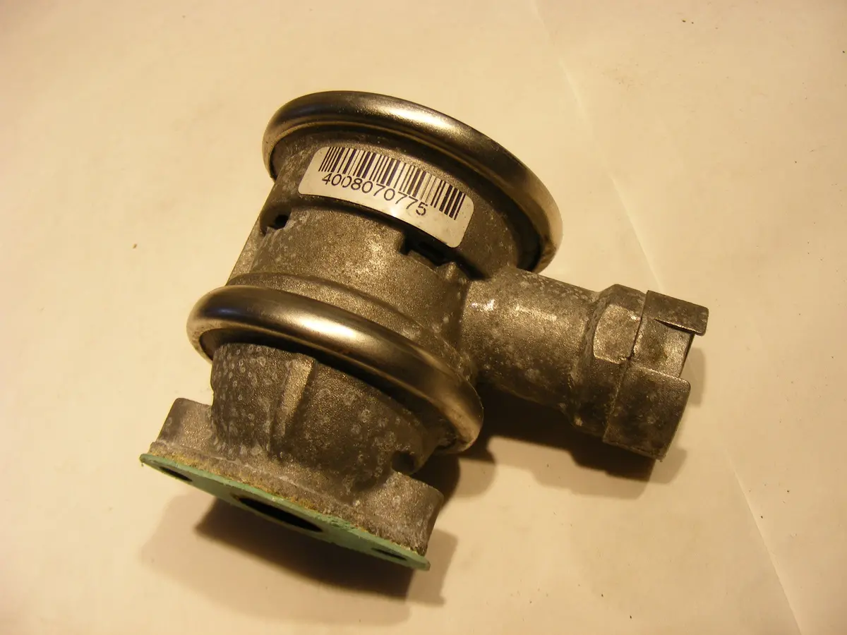 Saab 9-5 V6 9-3 Sai Emission / Smog Pump Secondary Air Injection Check Valve 00 01 02 03 12791285 1