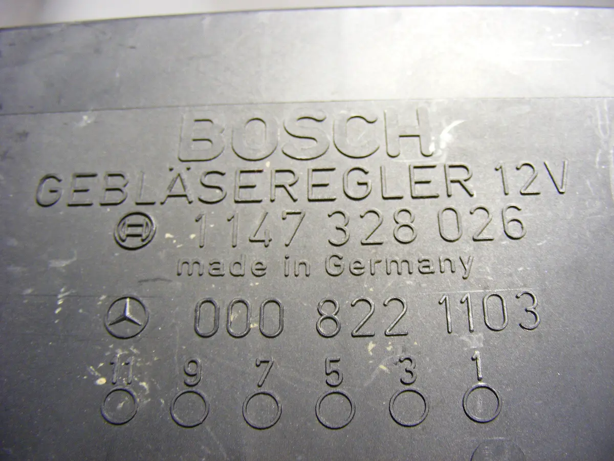 Mercedes W123 W126 Blower Motor Speed Control Unit 1147328026 0008221103 Bosch Geblaseregler 560Sl 380Sl 280Ce 280E 300D 300Cd 300Sd 380Sec 500Sec 380Sel 300Td 2