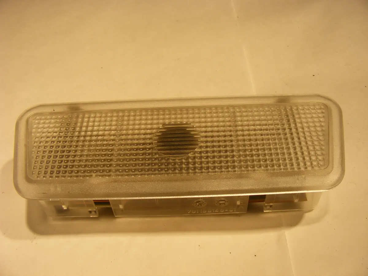 Saab 9-5 Wagon Rear Dome Light / Glass Break Sensor Saab 5044094 400126454 1