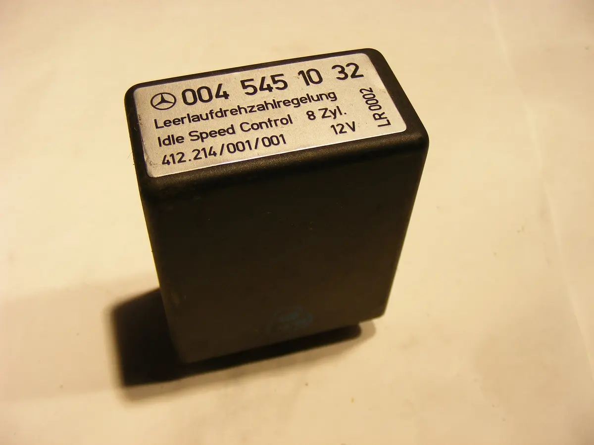 Mercedes 86-91 560Sl 560Sec 560Sel Idle Speed Control Unit 0045451032 W126 Leerlaufdrehzahlregelung 412214001001 1