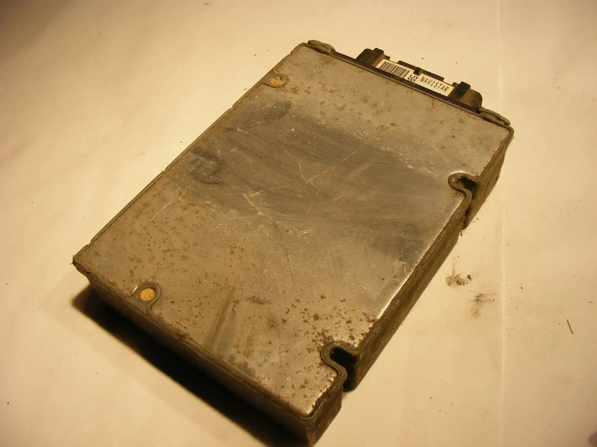 Navistar International Idm T444e Motor I-6 Motor Injector Drive Module C1 1807248C1 1995 1996 1997 1998 1999 2000 2001 2002 1