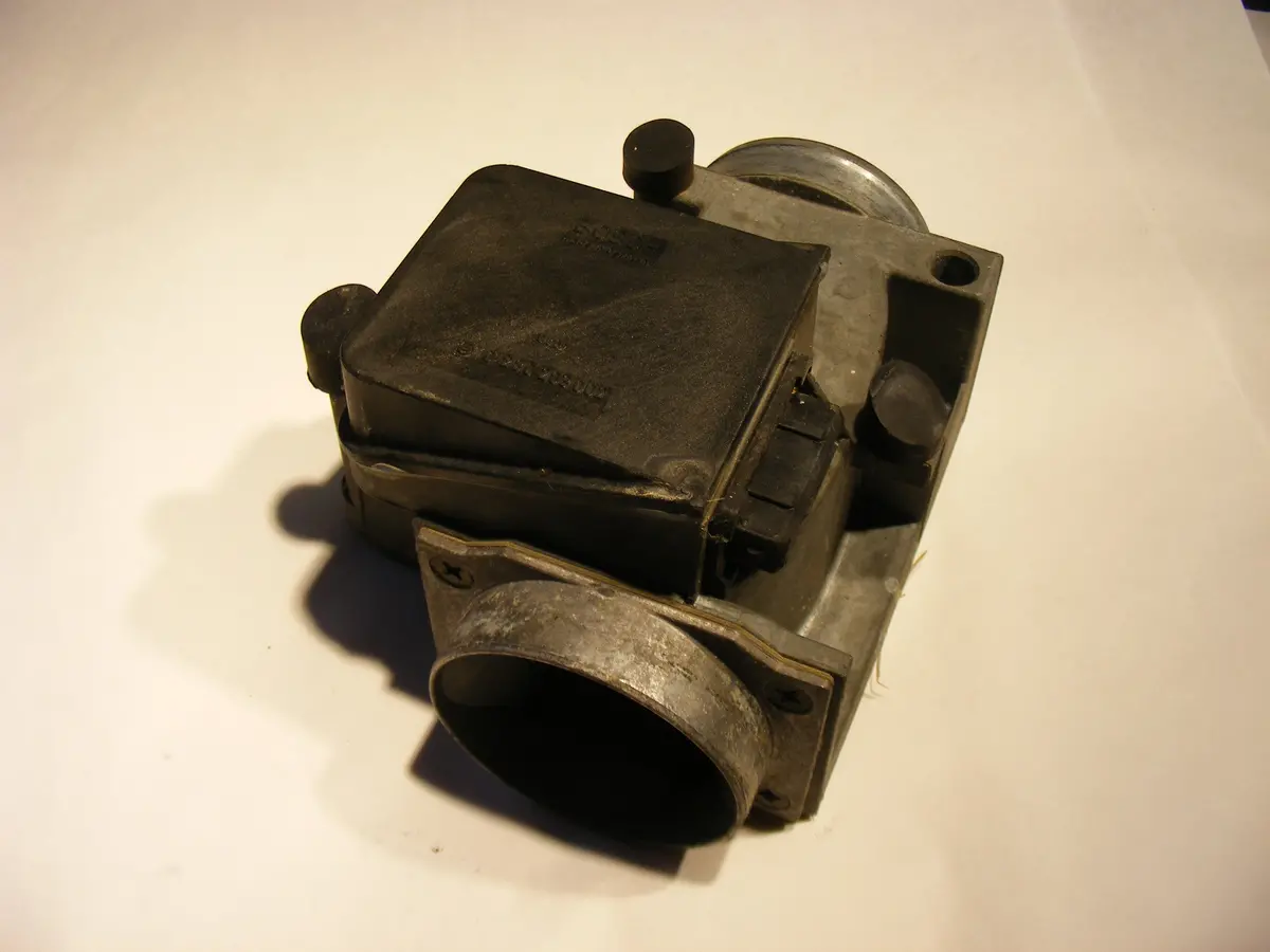 Bmw Mass Air Flow Sensor Meter 0280203002 Bosch E12 528 535 E23 728 733 735 E24 628 633 635 E3 3.0 Si 3.3 Li 2500 / Li 1